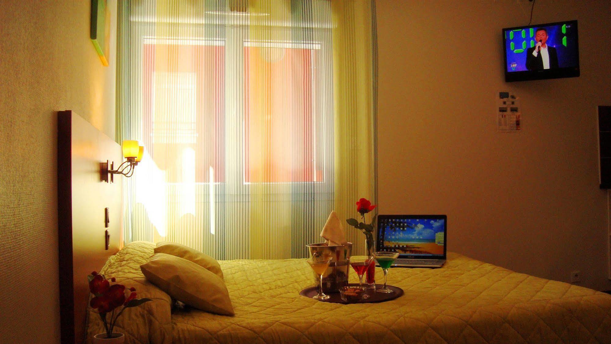 Residence Du Soleil Лурд Экстерьер фото
